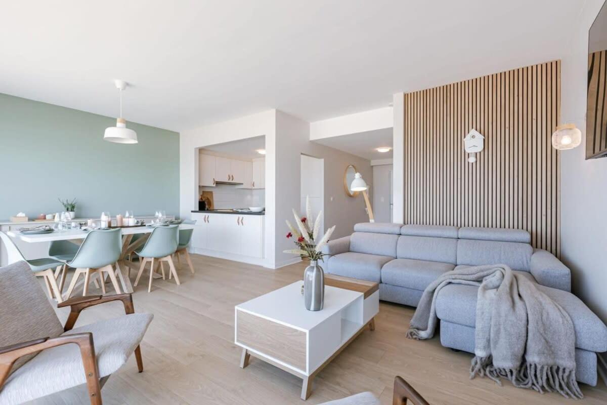 Huswell - Bright Seaview Apartment In Oostende Екстер'єр фото